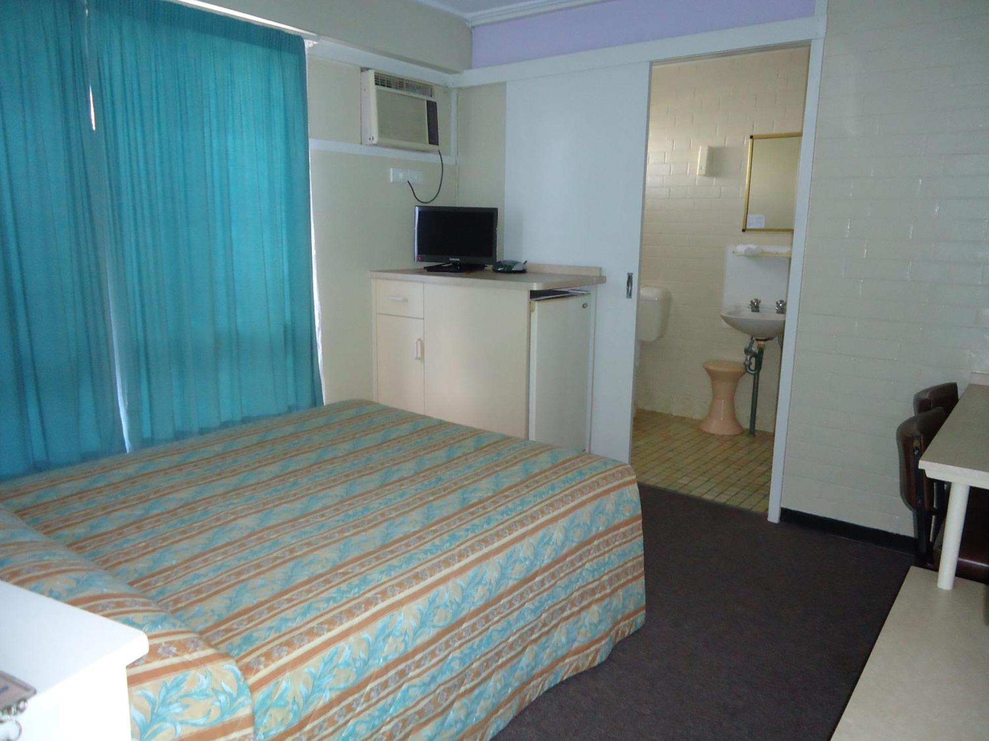 Moondarra Motel Innisfail Esterno foto