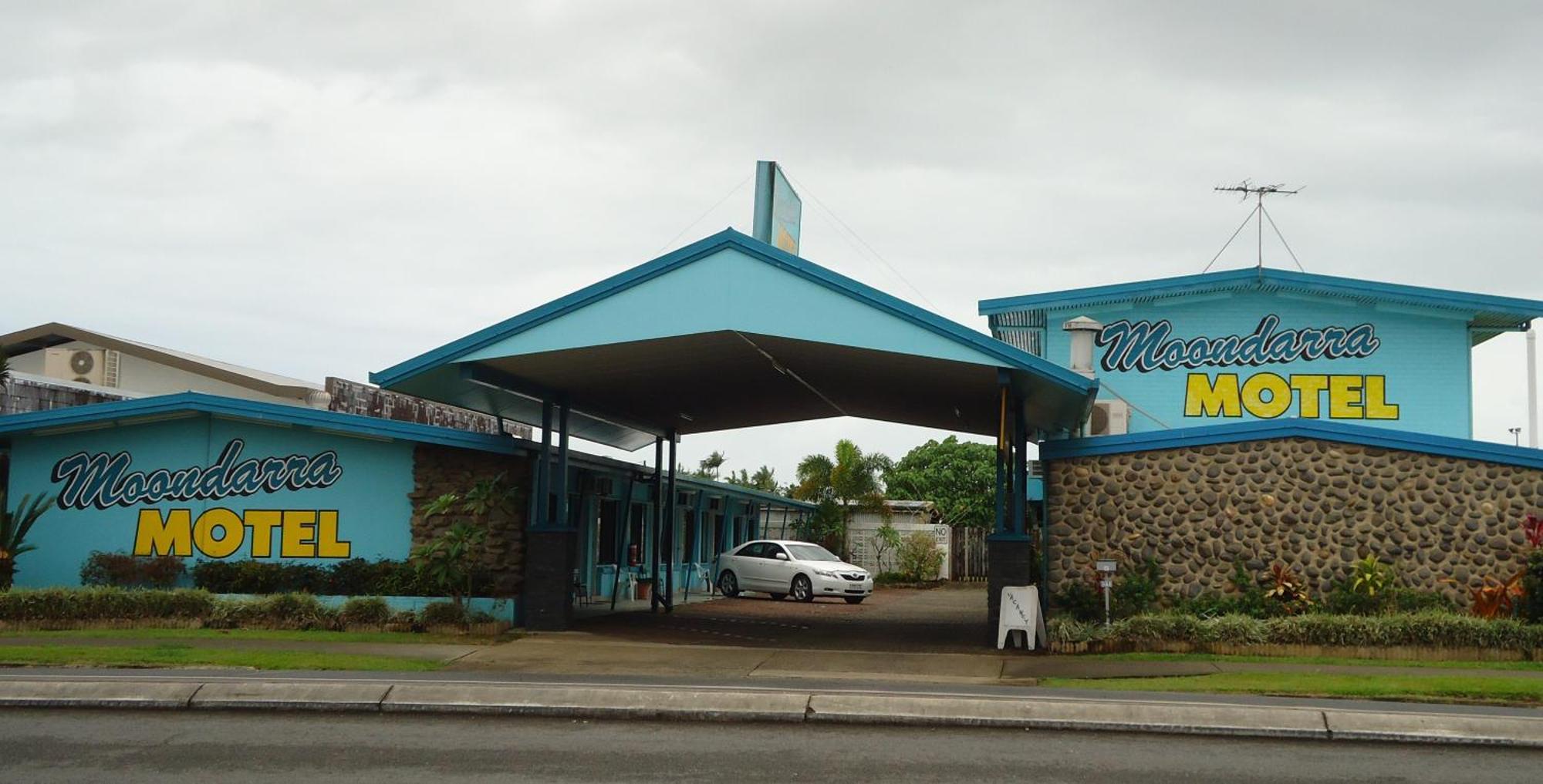 Moondarra Motel Innisfail Esterno foto